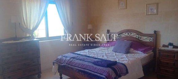 4 bedrooms Townhouse in Nadur, Malta No. 11559 3