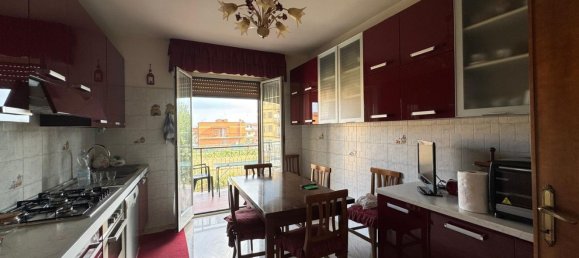 4-salle Appartement à Guidonia Montecelio, Italy No. 258000 9