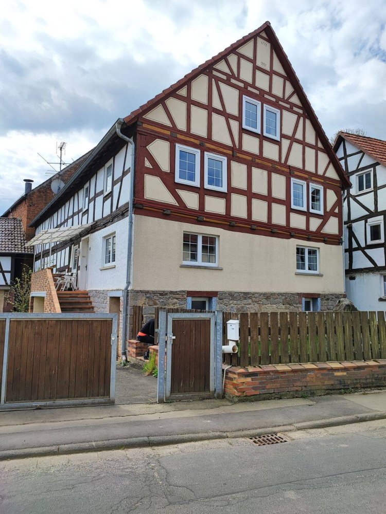 5 rooms House in Vogelsbergkreis, Germany No. 229351