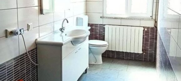 3 rooms Apartment in Codigoro, Italy No. 252224 3