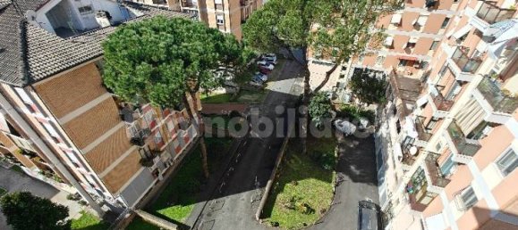 1 bedroom Apartment in Rome, Italy No. 375617 20