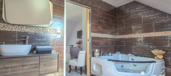 Castelos T5 em Follainville-Dennemont, France N.º 318661 18