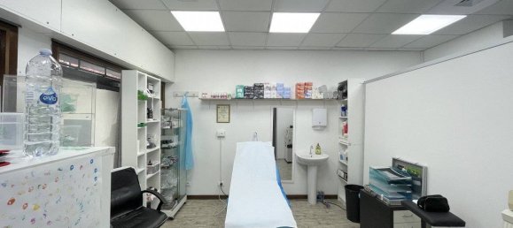 1غرفة عقار تجاري في Udine, Italy رقم 270417 4