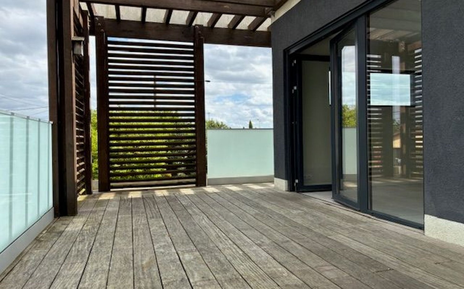 3 rooms Apartment in Haute-Garonne, France No. 338579