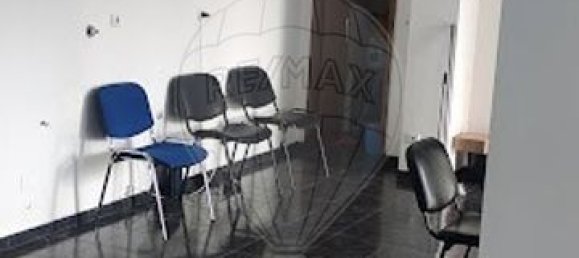 Gewerbliche Immobilie in Baguim do Monte, Portugal 46m², Nr. 37521 3