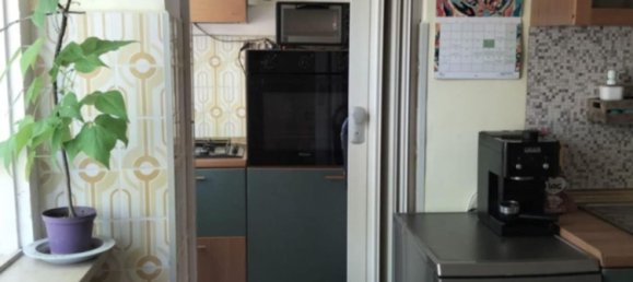Apartamento de 3 dormitorios en Potenza, Italy No. 313317 2