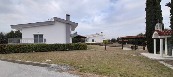 Propriété commerciale à Euboea, Greece 440m² No. 3256 2