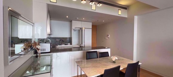 Condominio de 2 dormitorios en The Met Bangkok, Thailand No. 32238 3