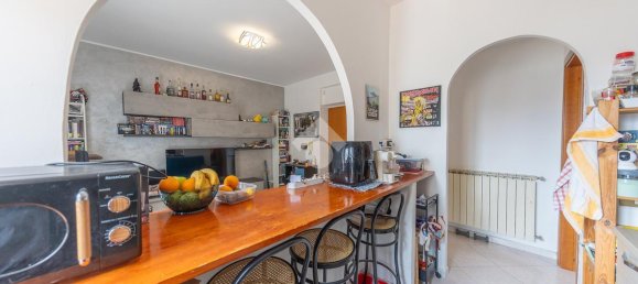 2 rooms Apartment in Rome, Italy No. 26310 6