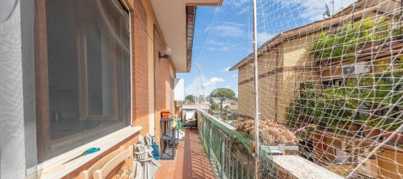 2 rooms Apartment in Rome, Italy No. 26310 14