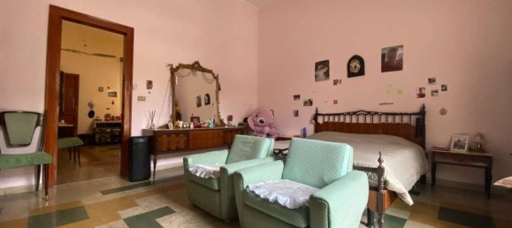 Casa de 8 habitaciónes en Torregrotta, Italy No. 72462 22