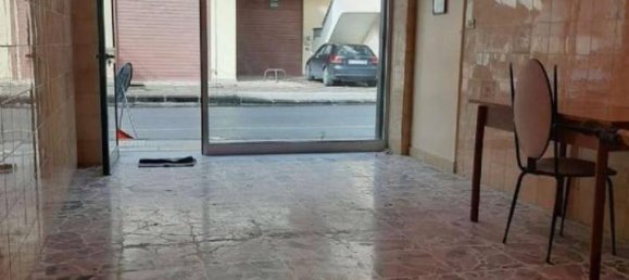 Casa de 8 habitaciónes en Torregrotta, Italy No. 72462 17