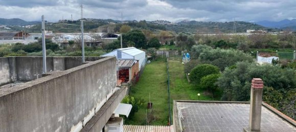 Casa de 8 habitaciónes en Torregrotta, Italy No. 72462 39