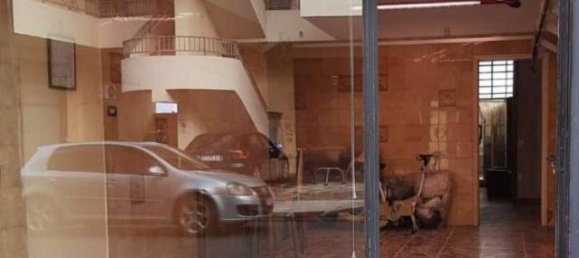 Casa de 8 habitaciónes en Torregrotta, Italy No. 72462 10