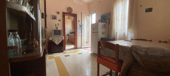 Casa de 8 habitaciónes en Torregrotta, Italy No. 72462 31