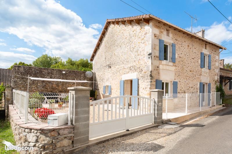 Дом с 4 спальнями в Дордонь, Франция № 297789