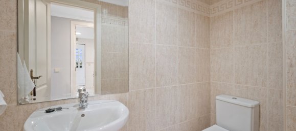 3 Schlafzimmer Penthouse in Marbella, Spain, Nr. 135026 14