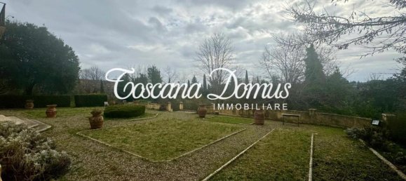 15 rooms Villa in Monteriggioni, Italy No. 32366 23