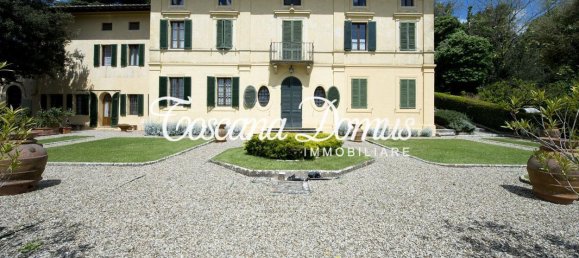 15 rooms Villa in Monteriggioni, Italy No. 32366 2