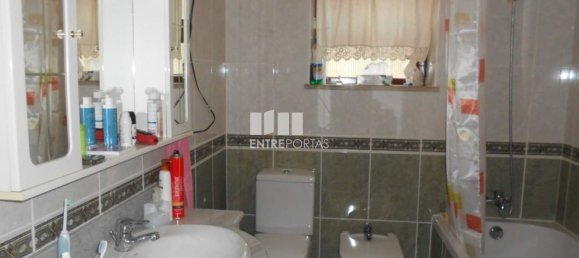 3 bedrooms Villa in Viana do Castelo, Portugal No. 53711 11