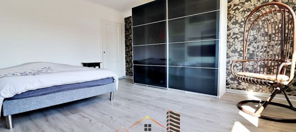 5 Schlafzimmer Haus in Sainte-Ruffine, France, Nr. 228386 9