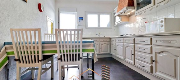 5 Schlafzimmer Haus in Sainte-Ruffine, France, Nr. 228386 8