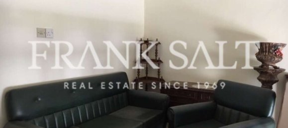 3 bedrooms House in Ghajnsielem, Malta No. 5677 14