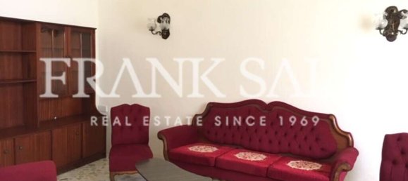 3 bedrooms House in Ghajnsielem, Malta No. 5677 12