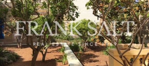 3 bedrooms House in Ghajnsielem, Malta No. 5677 2