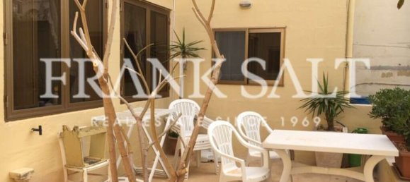 3 bedrooms House in Ghajnsielem, Malta No. 5677 3
