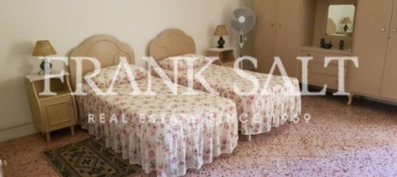 3 bedrooms House in Ghajnsielem, Malta No. 5677 17