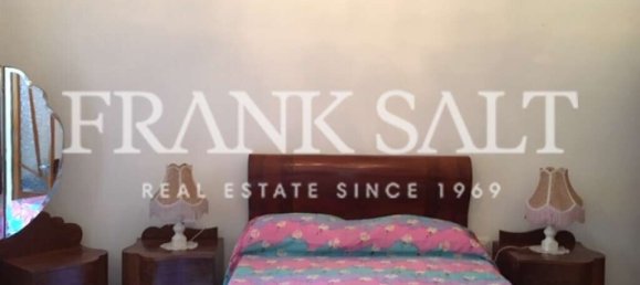 3 bedrooms House in Ghajnsielem, Malta No. 5677 10