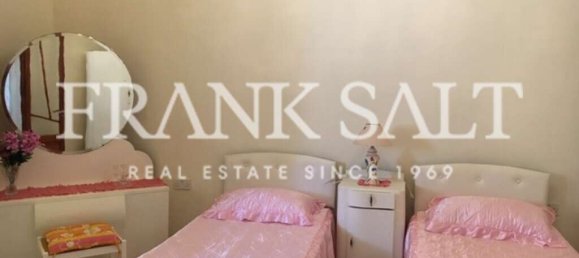 3 bedrooms House in Ghajnsielem, Malta No. 5677 9