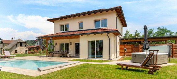 4 bedrooms House in Rosegg, Austria No. 190923 3