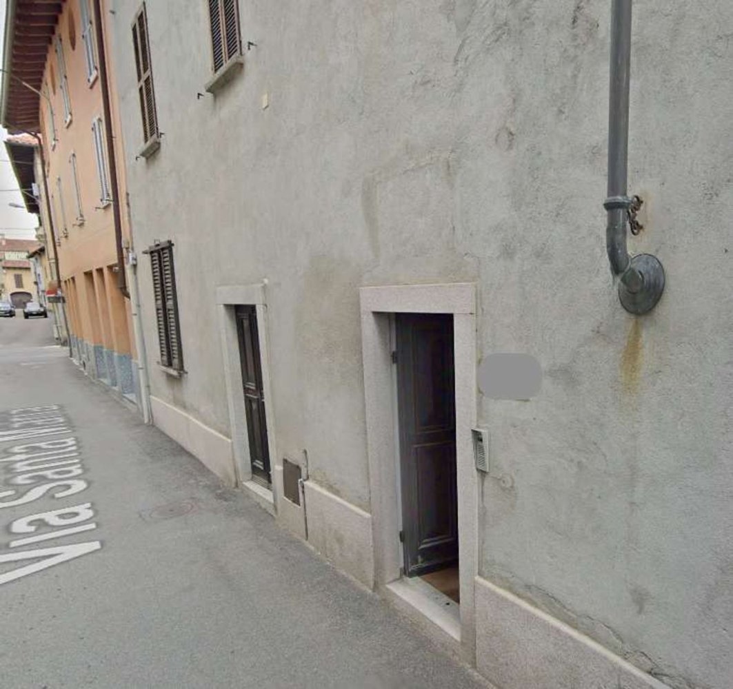 Apartamento T4 em Oleggio, Italy N.º 359404