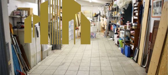 Garage à Moncalieri, Italy 46m² No. 154295 2