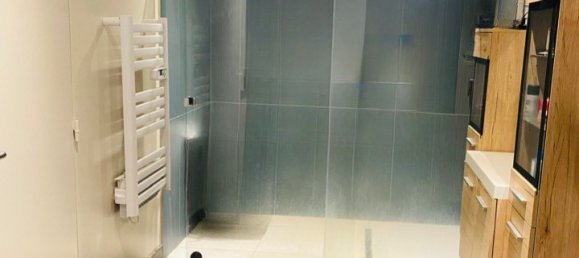 2 bedrooms Villa in Yerres, France No. 183431 8