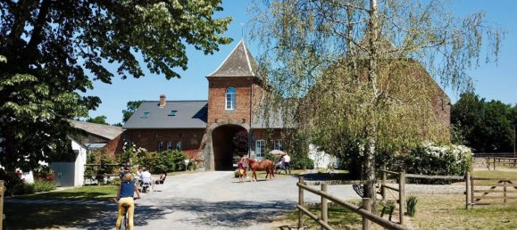 14 chambres Villa à La Capelle, France No. 67415 2