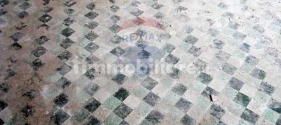 Дом с 2 спальнями в Нойкаттаро, Италия № 353214 11