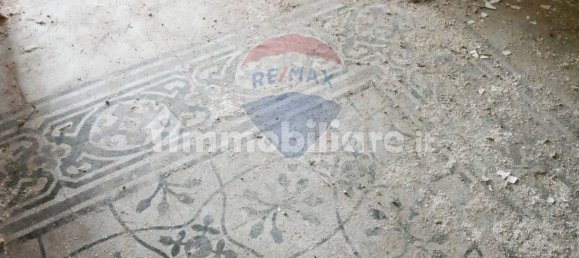 Дом с 2 спальнями в Нойкаттаро, Италия № 353214 10