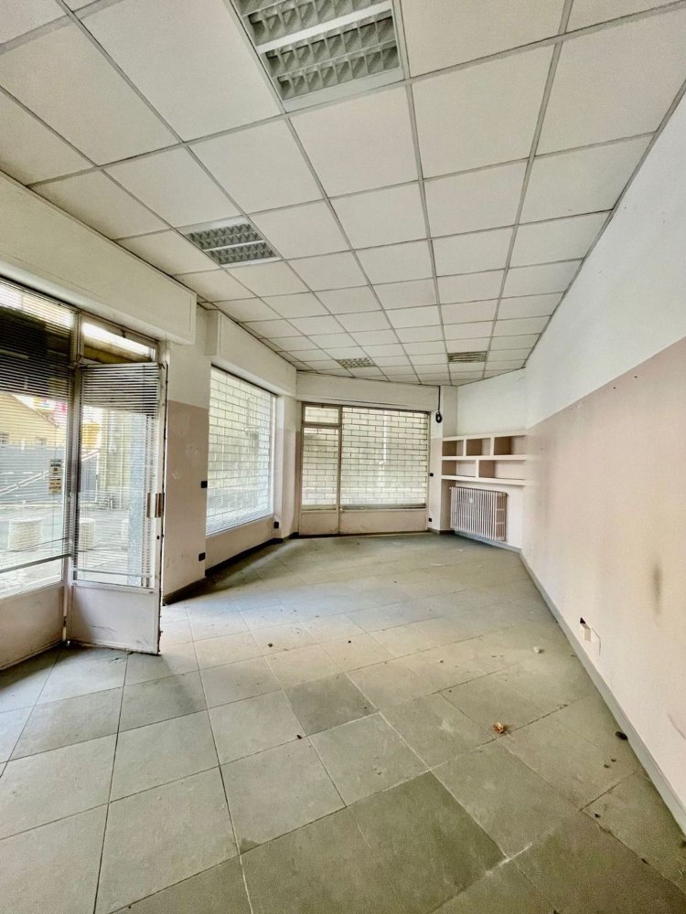 Коммерческая недвижимость 60м² в Асти, Италия № 68537