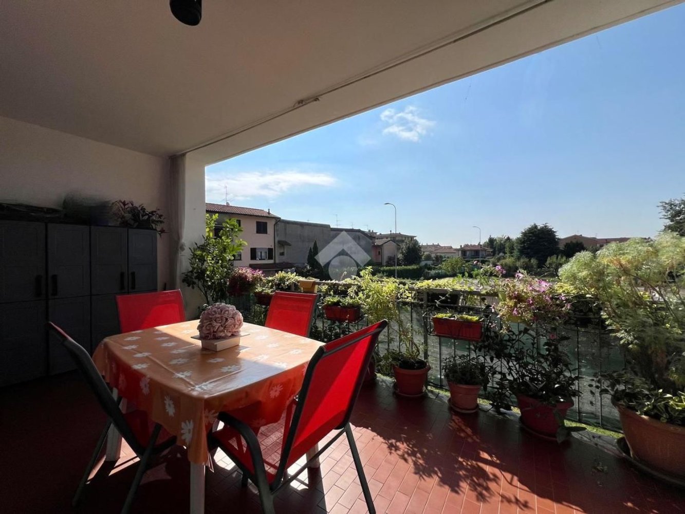 3 Schlafzimmer Wohnung in Terno d'Isola, Italy, Nr. 357987