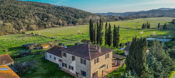 7 Schlafzimmer Hotel in Monteverdi Marittimo, Italy, Nr. 65998 2