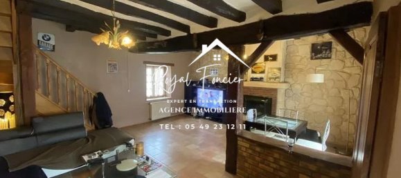 2 chambres Maison à Charnizay, France No. 242628 2