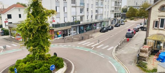 1 bedroom Apartment in Troyes, France No. 212852 6