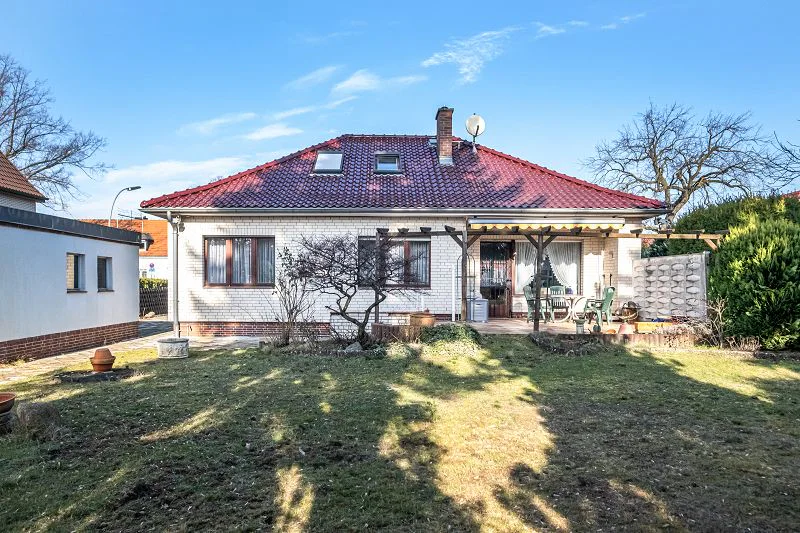 Casa de 3 dormitorios en Falkenhagener Feld, Germany No. 21998