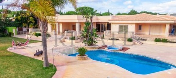 8 غرف نوم منزل في Quarteira, Portugal رقم 150140 3