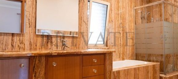 8 غرف نوم منزل في Quarteira, Portugal رقم 150140 36