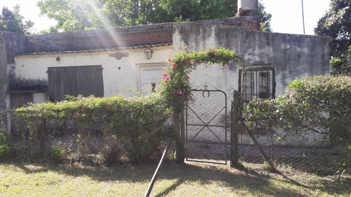 2 bedrooms House in Buenos Aires, Argentina No. 98304