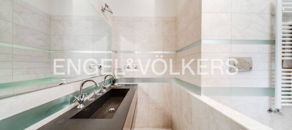 4 bedrooms Villa in Parabiago, Italy No. 126683 18